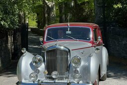 Bentley R Type Automatic Saloon B252WH Sedan / Saloon 1954 Red
