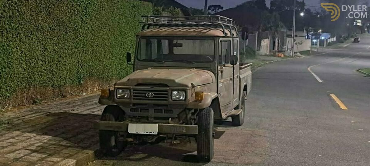 2001 Toyota Bandeirante Crew Cab 4 doors, foto 2