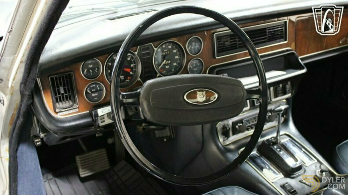 1974 Jaguar XJ12 S2, foto 11