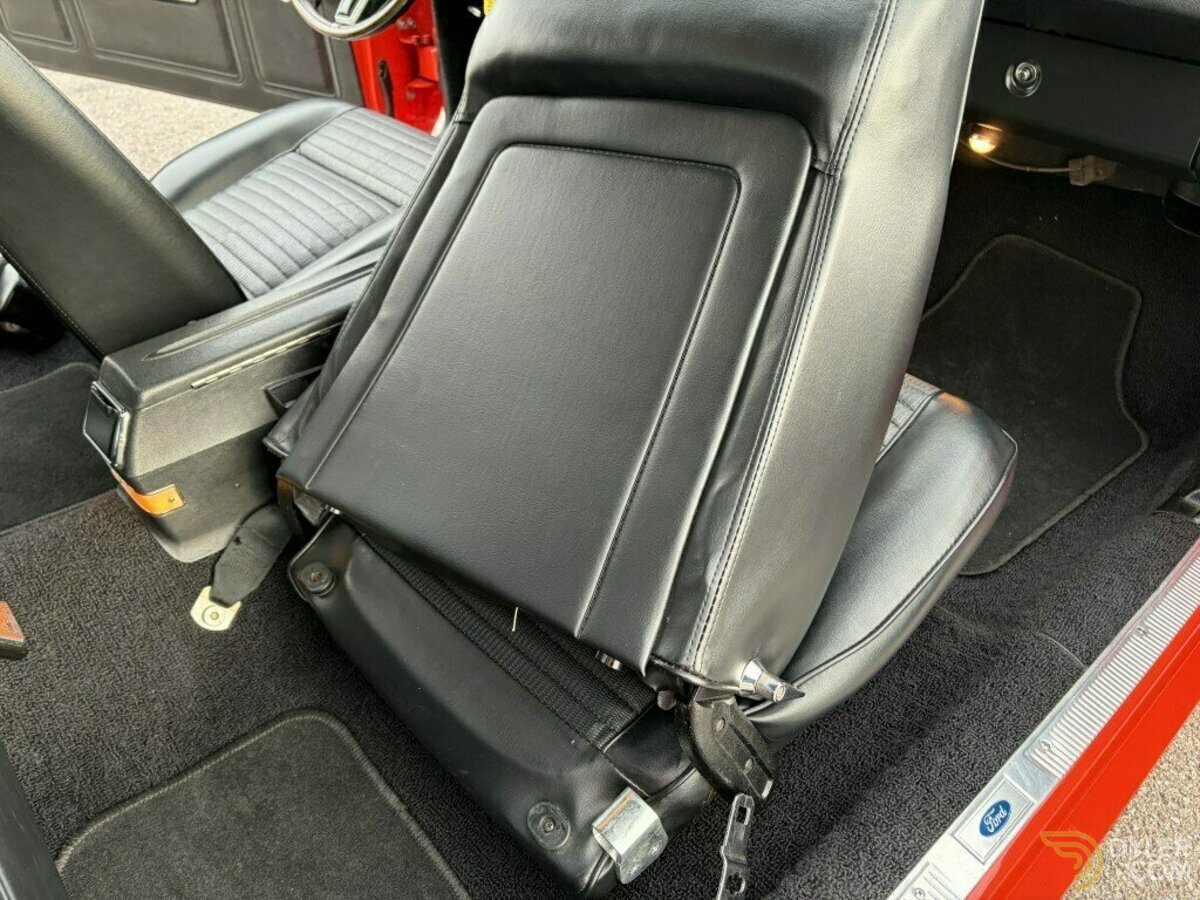 1970 Ford Torino 429 Cobra Jet Ram Air. 4 speed. TOP RESTORED !, foto 12