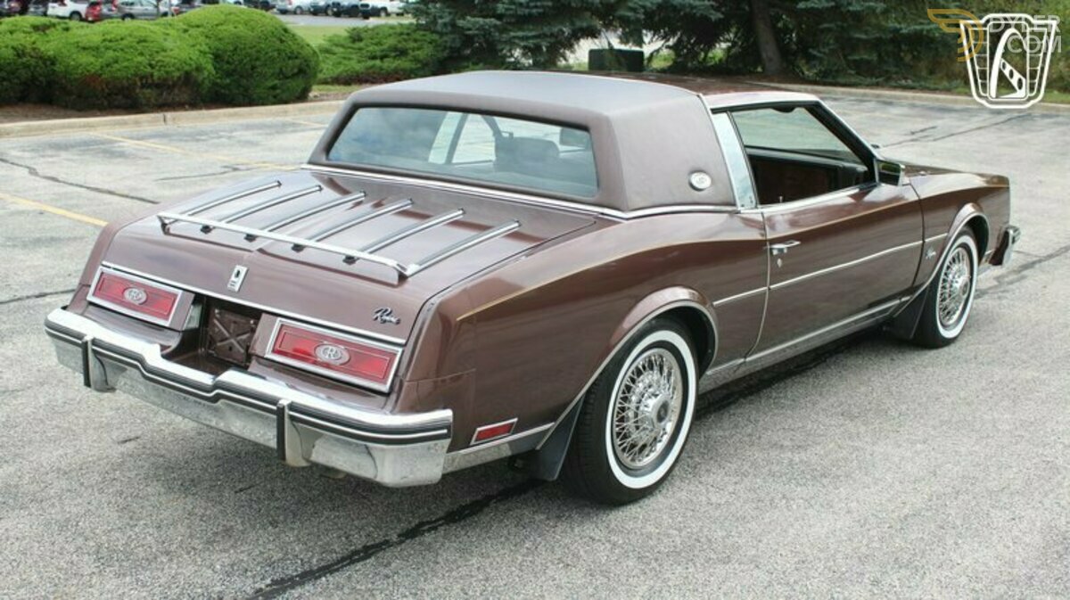1983 Buick Riviera, foto 3