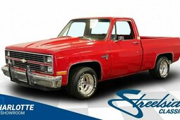 Chevrolet C10 1983 Red