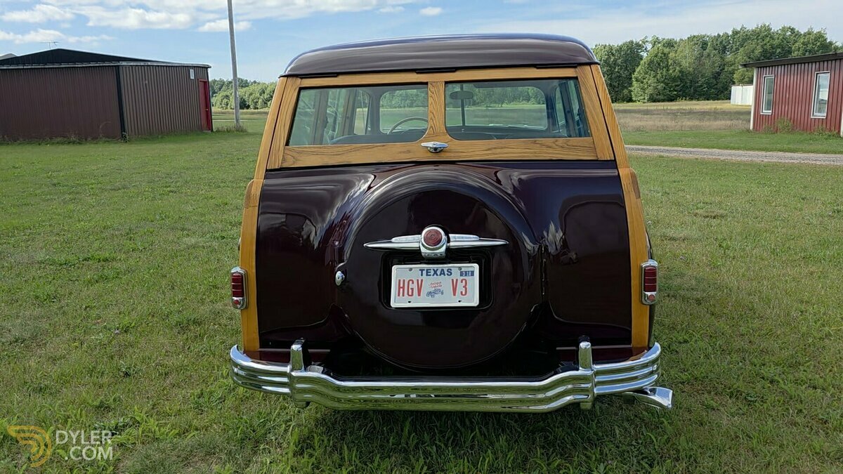 1949 Plymouth Woodie, foto 2