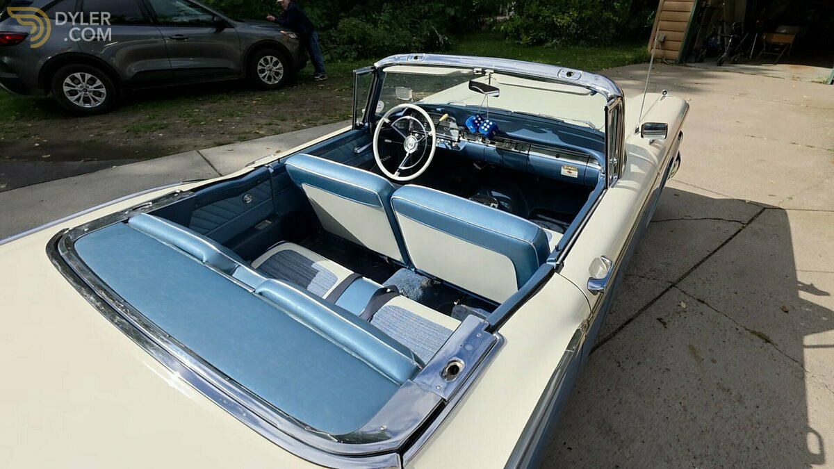 1959 Ford Skyliner, foto 2