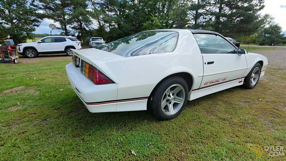 1988 Chevrolet Camaro IROC Z, foto 3