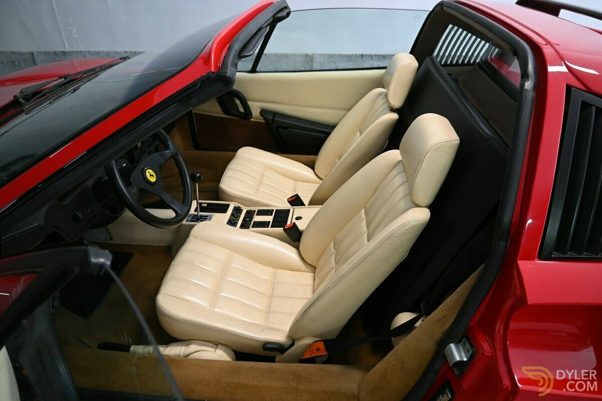 1989 Ferrari 328, foto 2