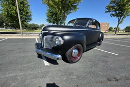 Dodge Custom Street Rod Sedan / Saloon 1941 Black