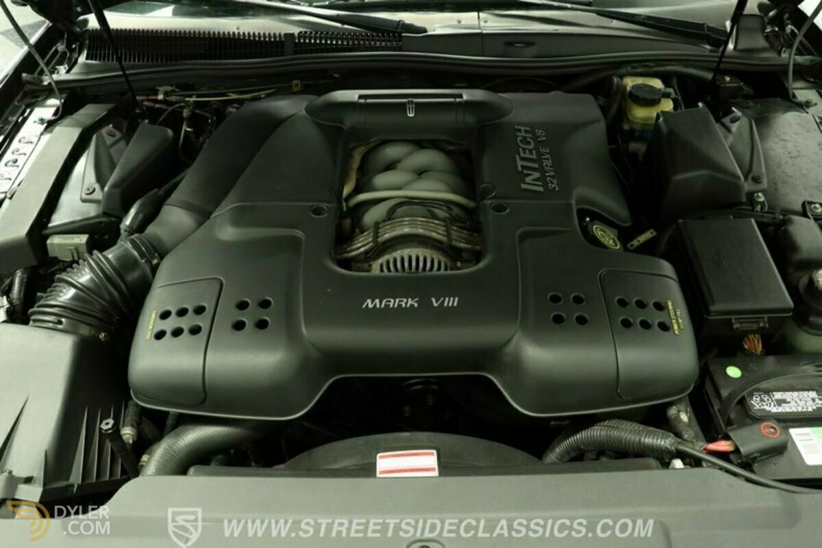 1996 Lincoln Mark VIII, foto 3