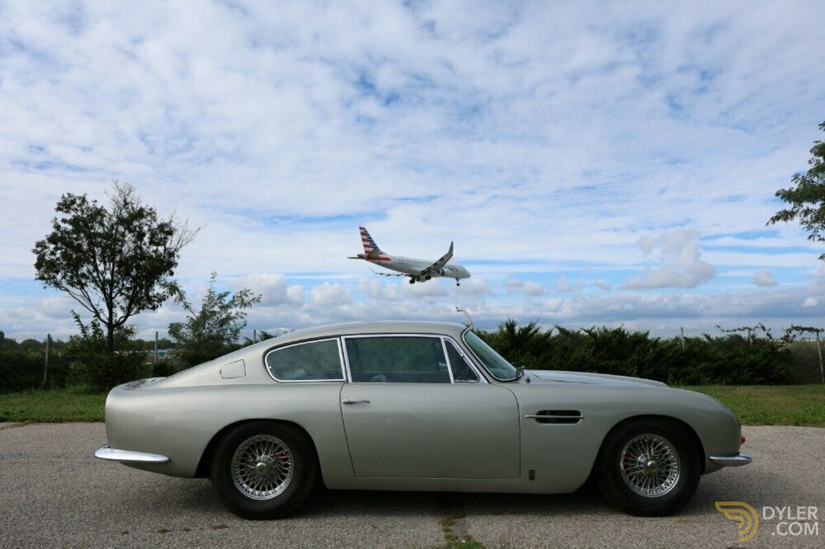 1967 Aston Martin DB6, foto 3