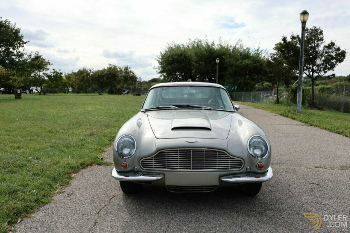 1967 Aston Martin DB6, foto 5