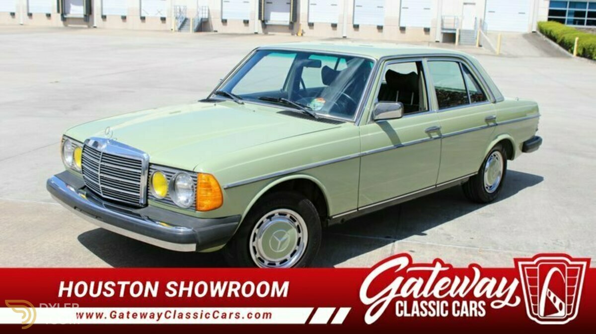 1977 Mercedes-Benz 240D, foto 1