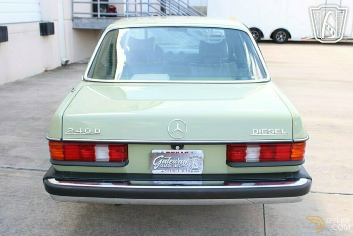 1977 Mercedes-Benz 240D, foto 12