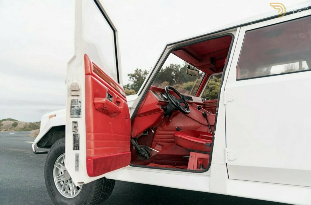 1991 Lamborghini LM002, foto 6