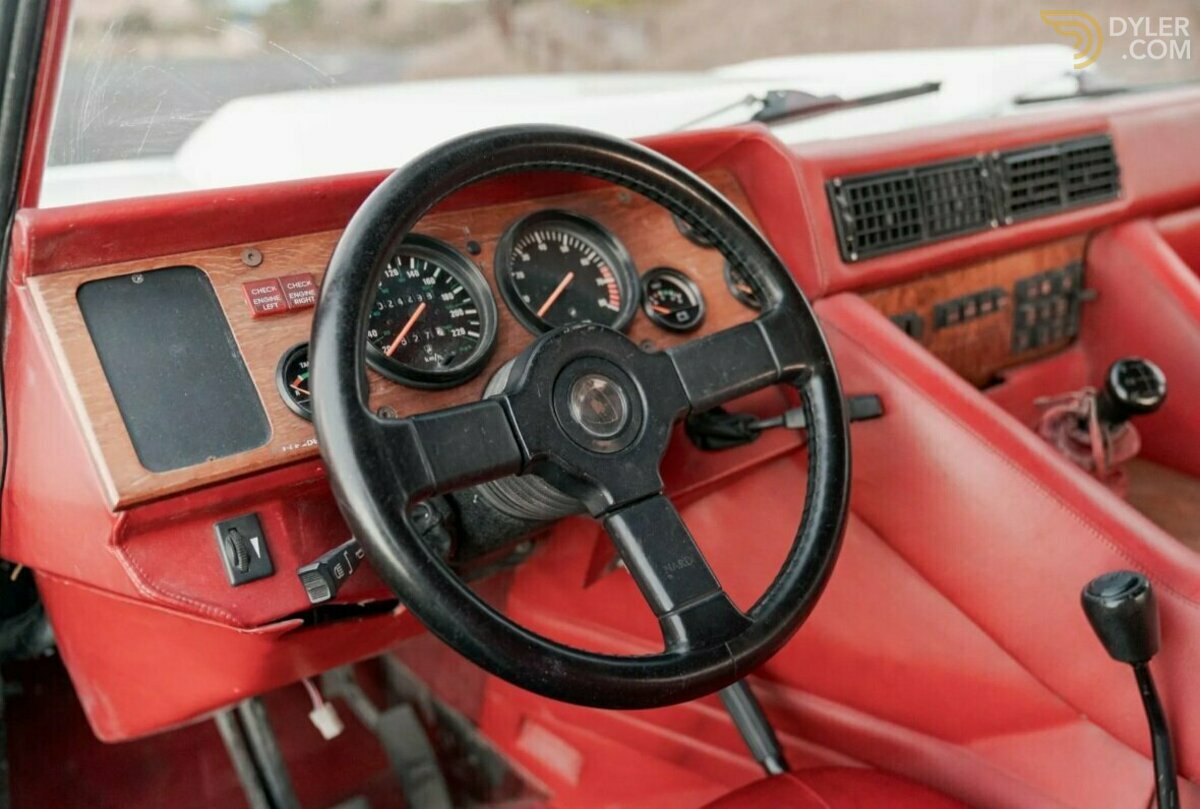 1991 Lamborghini LM002, foto 8