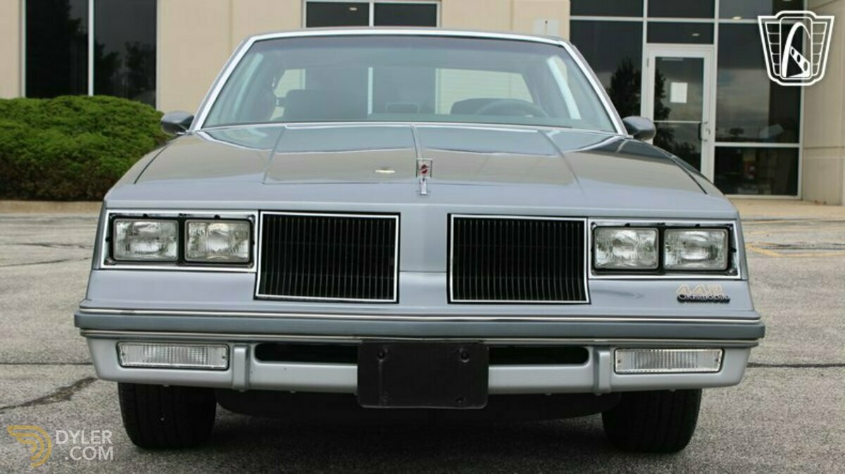 1986 Oldsmobile 4-4-2 Salon 442, foto 5