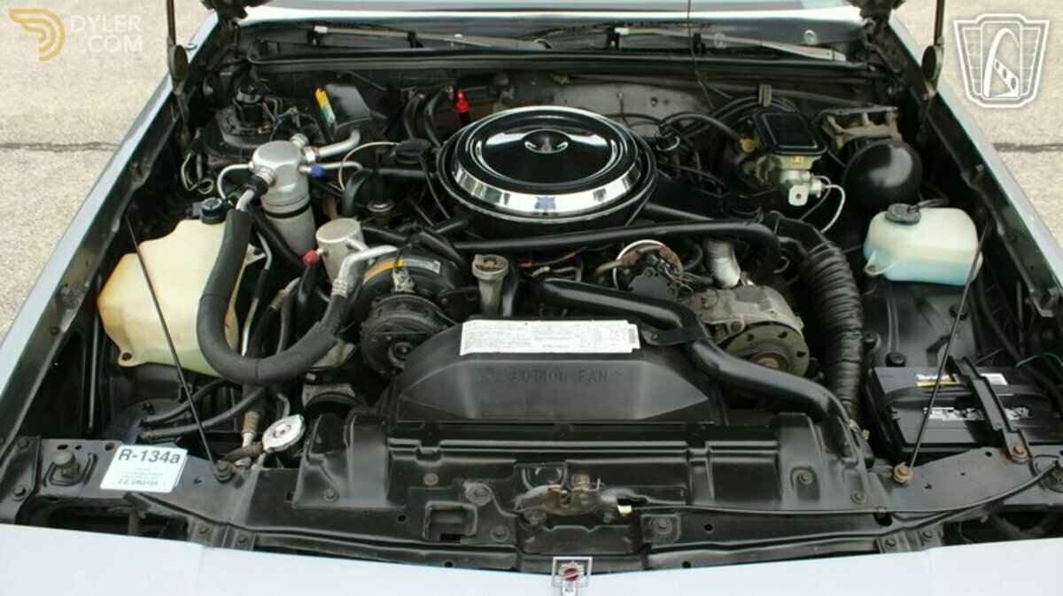 1986 Oldsmobile 4-4-2 Salon 442, foto 9