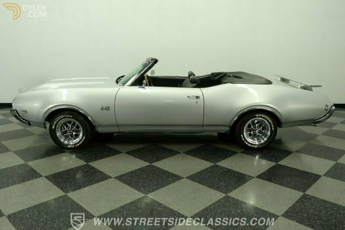 1969 Oldsmobile 4-4-2 Convertible, foto 2