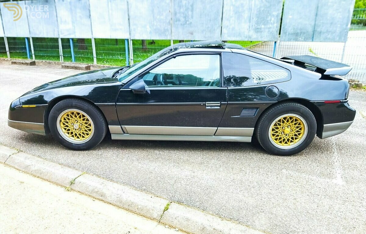 1989 Pontiac Fiero GT V6, foto 4