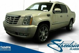 Cadillac Escalade EXT SUV 2007 Gold