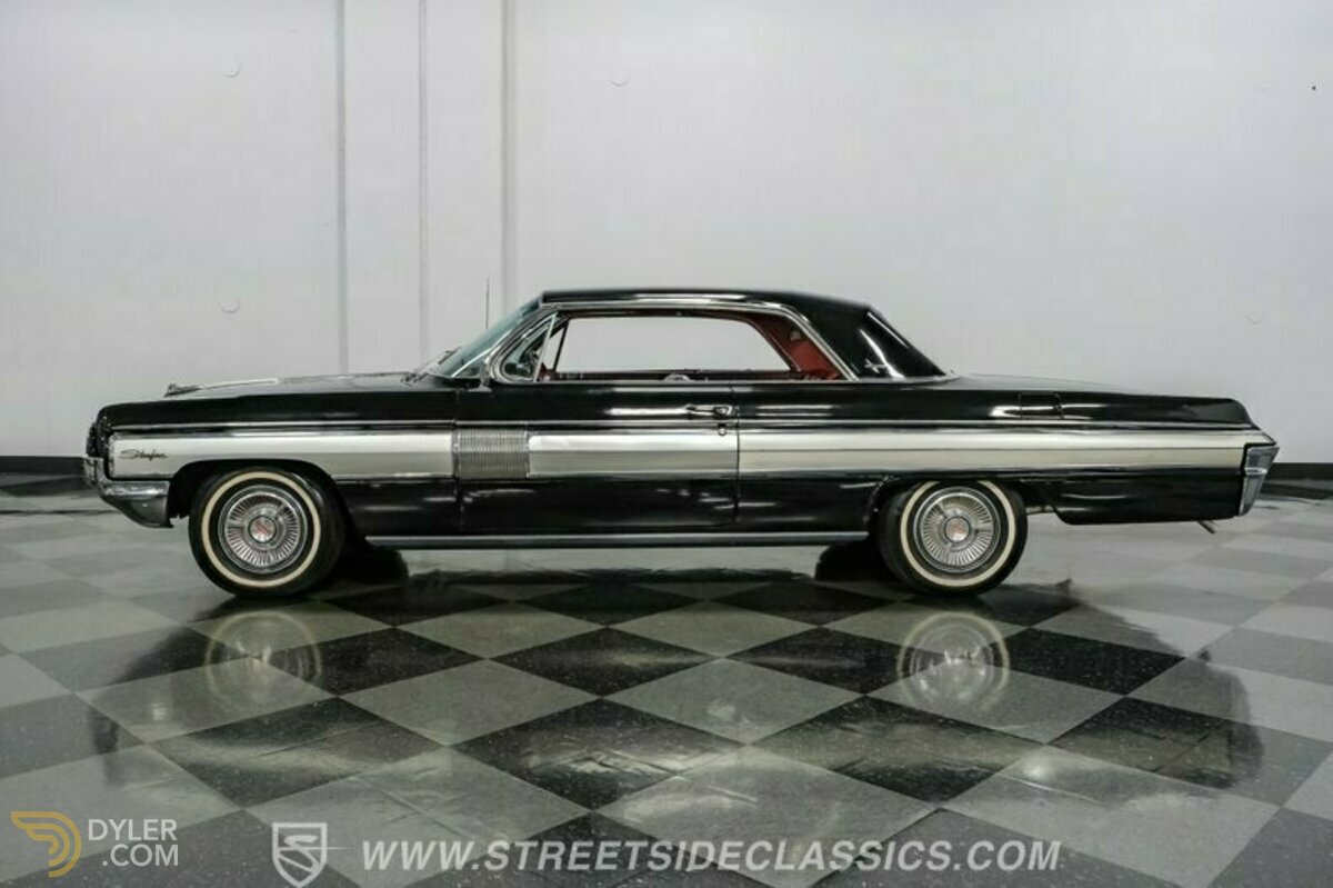 1962 Oldsmobile Starfire, foto 2