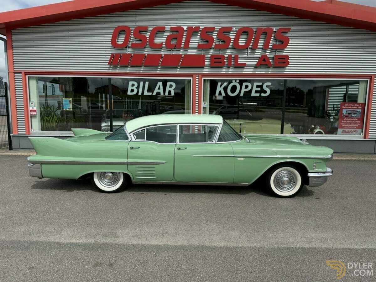 1958 Cadillac DeVille 4 Door Hardtop. PS. PB., foto 1