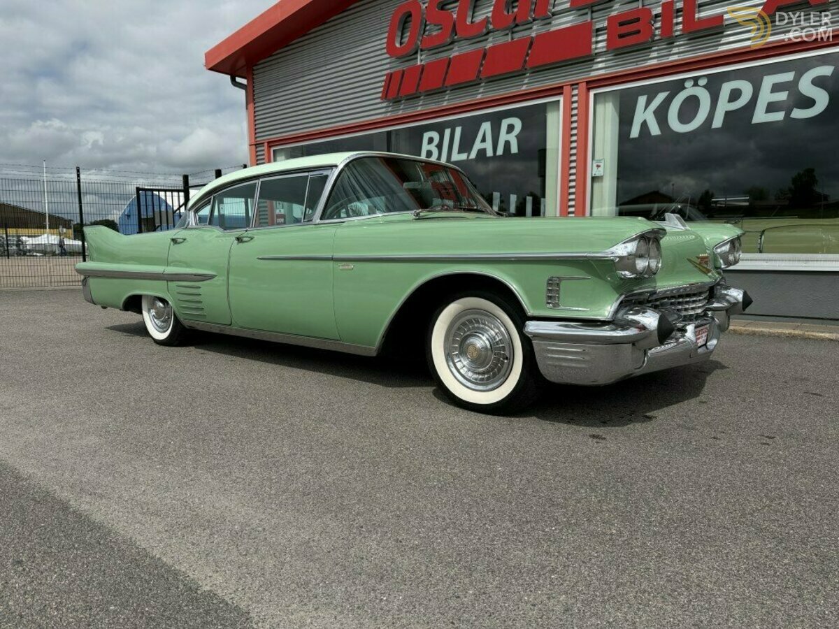 1958 Cadillac DeVille 4 Door Hardtop. PS. PB., foto 4