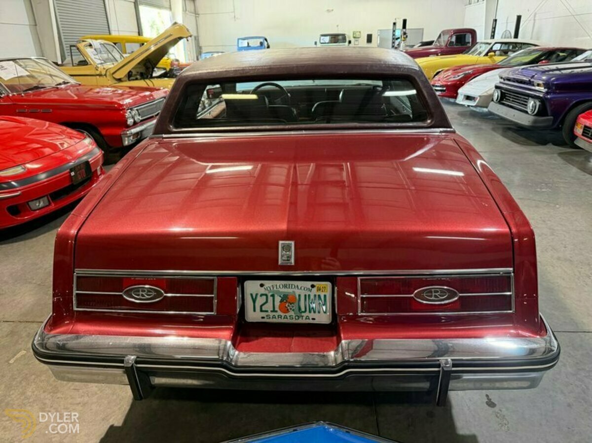 1985 Buick Riviera Coupe, foto 3