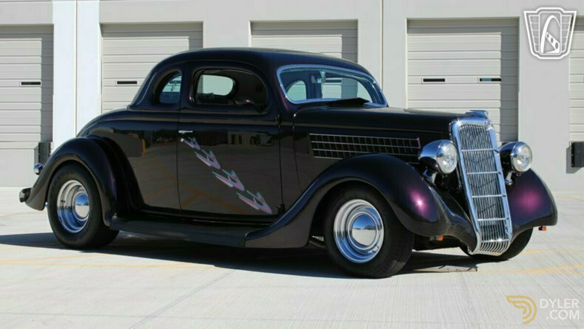 1935 Ford Coupe 5 Window, foto 1