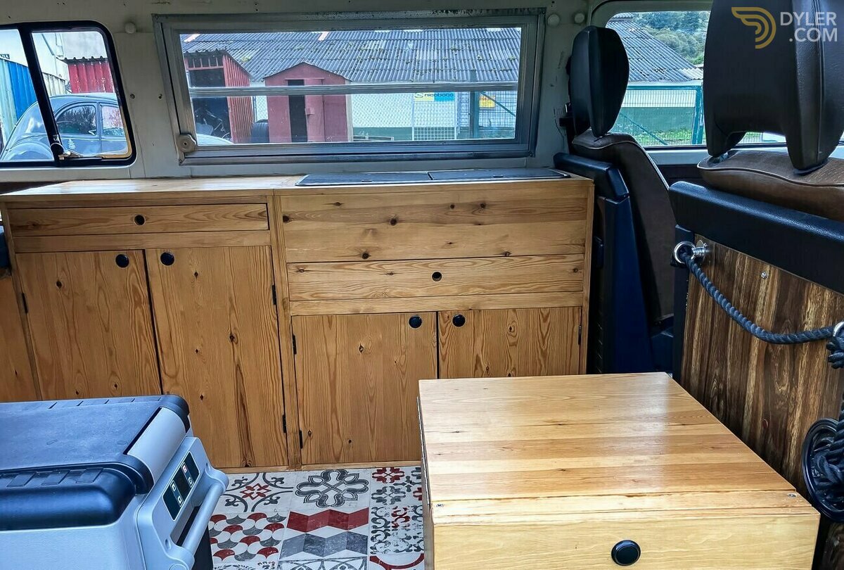 1976 Volkswagen T2 Combi, foto 11