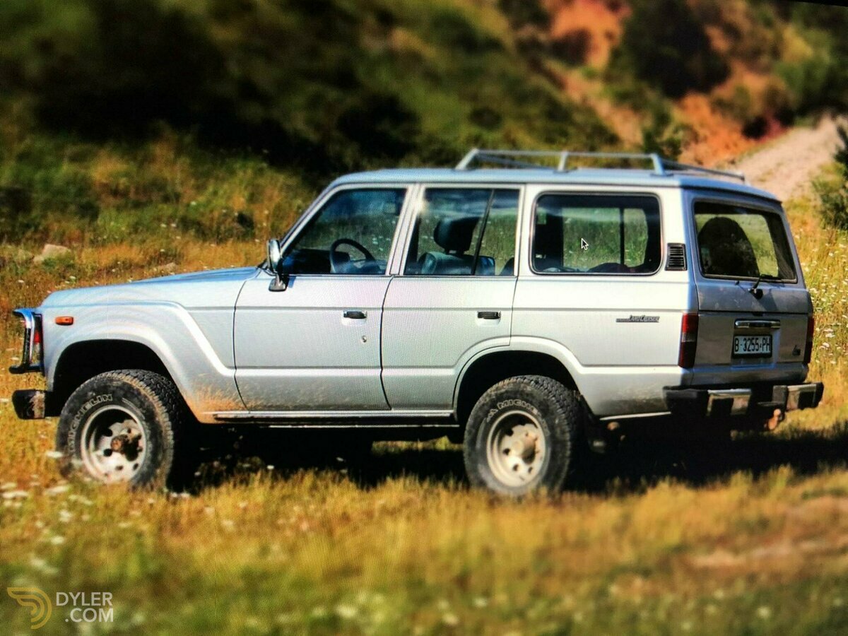 1990 Toyota Land Cruiser S Wagon T HJ61, foto 3