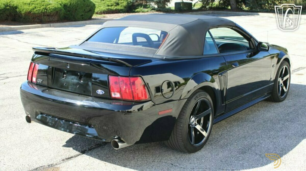 2000 Ford Mustang GT, foto 3