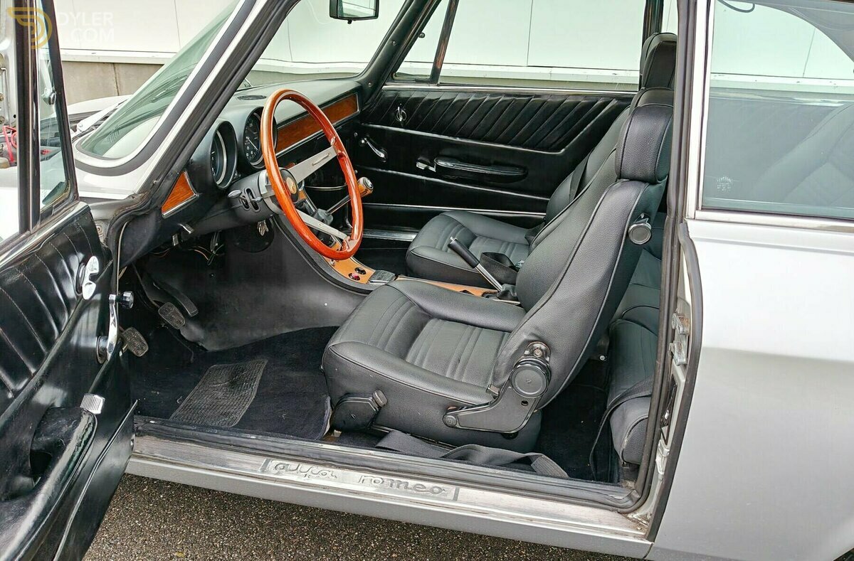 1973 Alfa Romeo Giulia GT 2000 Veloce, foto 7