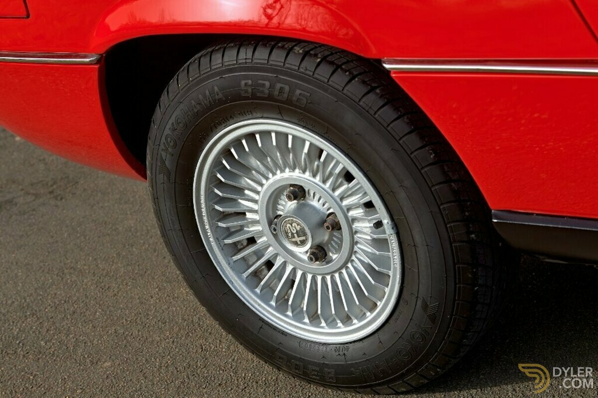 1975 Alfa Romeo Montreal Low Mileage, a lovely driver, foto 9