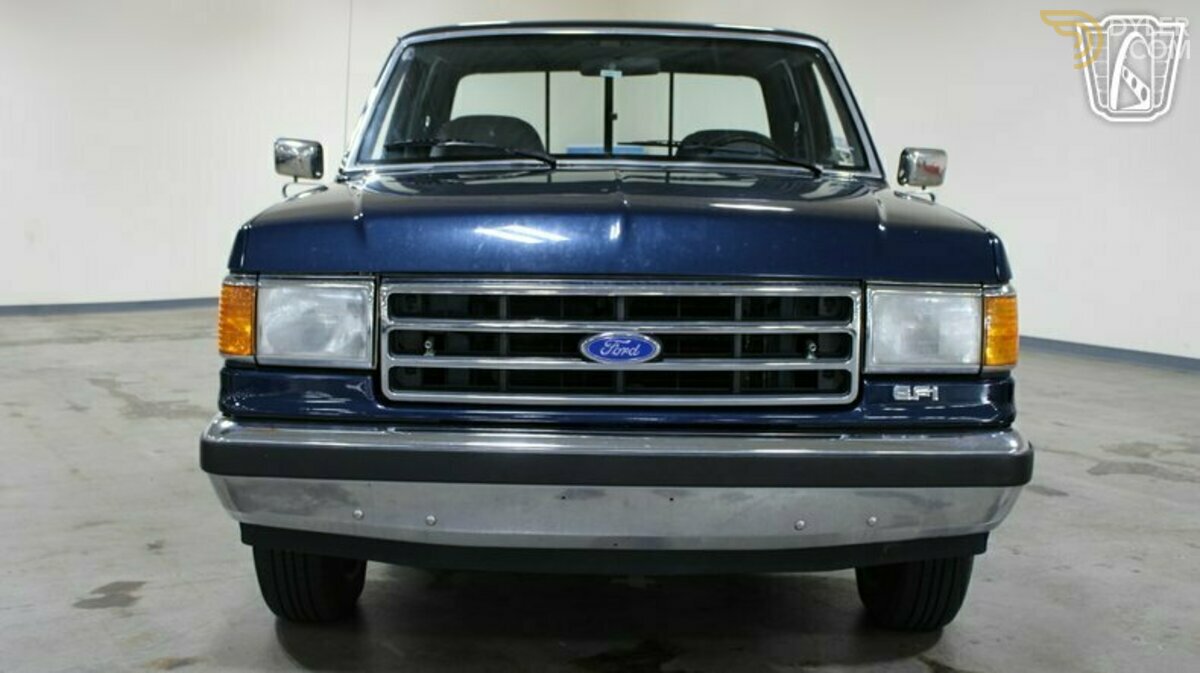 1989 Ford F-150 Club Cab Pickup, foto 2