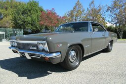 Chevrolet Impala SS Coupe 1966 Grau