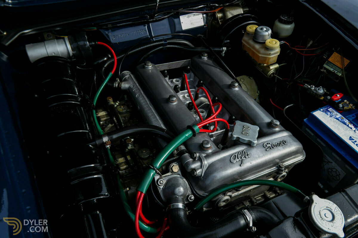 1975 Alfa Romeo Giulia Nuova Super 1300, foto 5