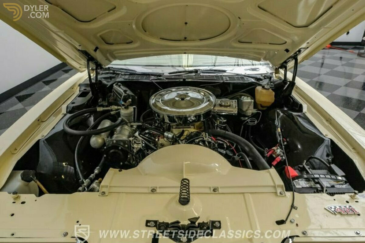1975 Pontiac Grand Ville Brougham Convertible, foto 3