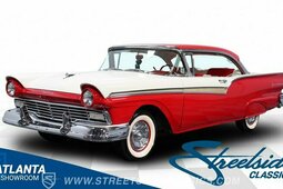 Ford Fairlane 500 Club Victoria Cabriolet / Roadster 1957 Red