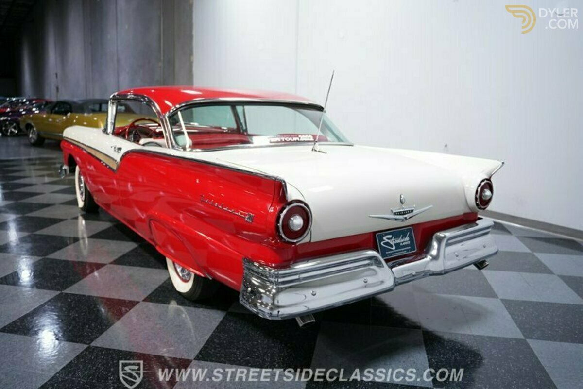1957 Ford Fairlane 500 Club Victoria, foto 7