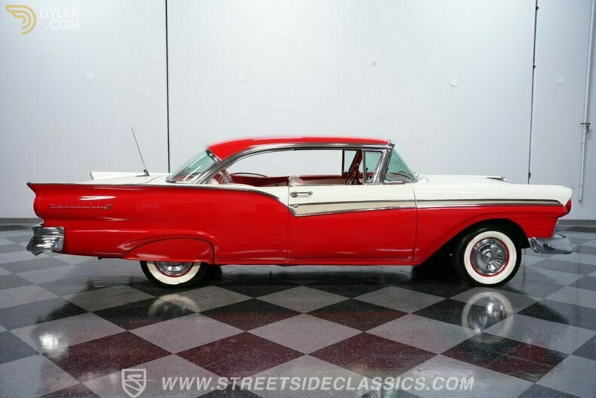 1957 Ford Fairlane 500 Club Victoria, foto 11