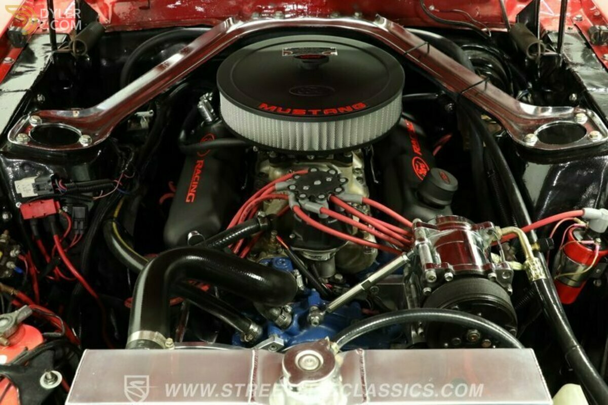 1967 Ford Mustang Convertible Restomod, foto 3