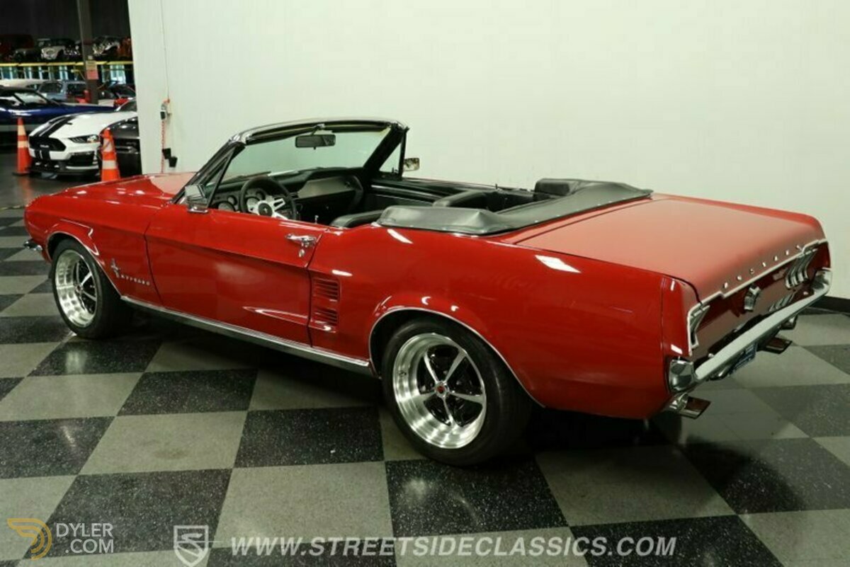1967 Ford Mustang Convertible Restomod, foto 7