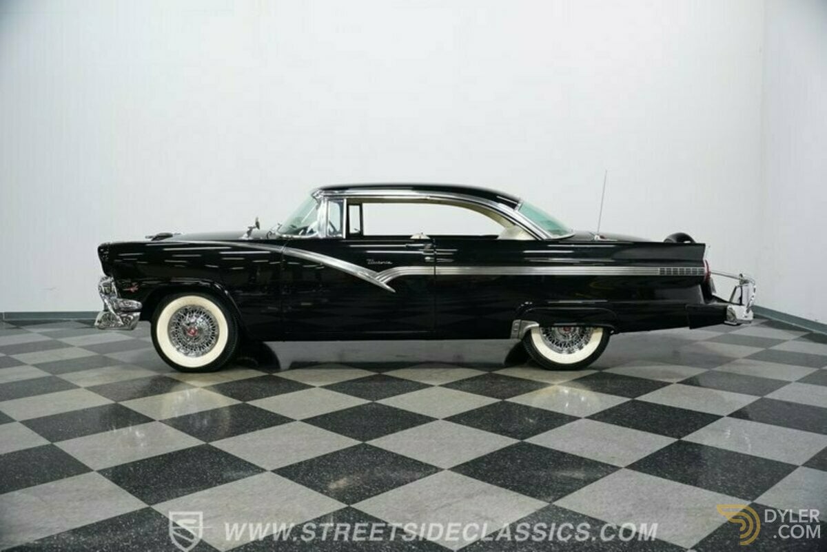 1956 Ford Victoria, foto 2