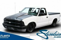 Chevrolet S10 Pro Street Pickup 2003 White