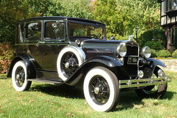 Ford Model A Blind Back Sedan / Saloon 1931 Black