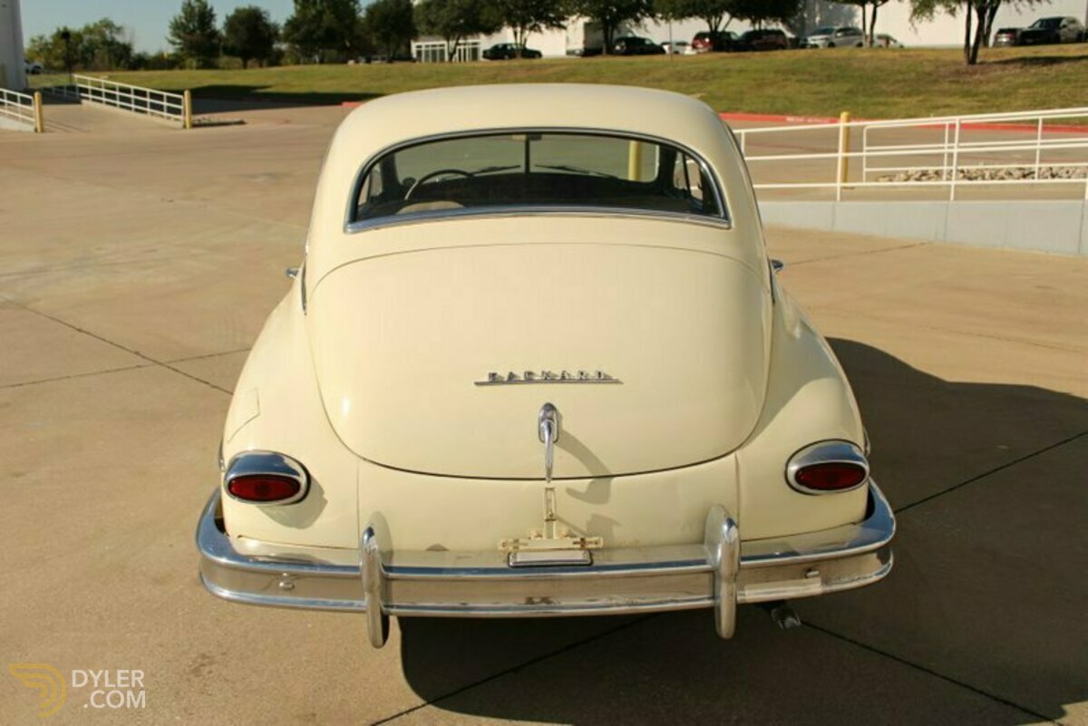 1949 Packard Standard Eight Sedan, foto 11