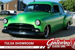 Chevrolet Styleline Sedán / Berlina 1951 Verde