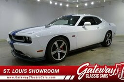 Dodge Challenger SRT8 392 Inaugural Edition Coupe 2011 Blanco