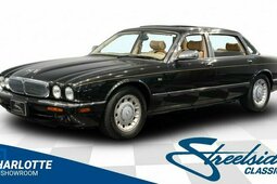 Jaguar XJ Vanden Plas Sedan / Saloon 1998 Grey