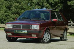 Lancia Delta 1.3 ie LX Berlina compatta 1991 Borgogna